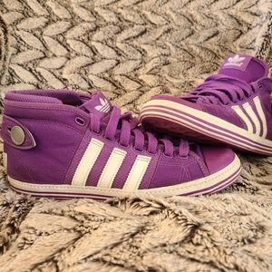 { ADIDAS } Originals Trefoil purple shoes size 8